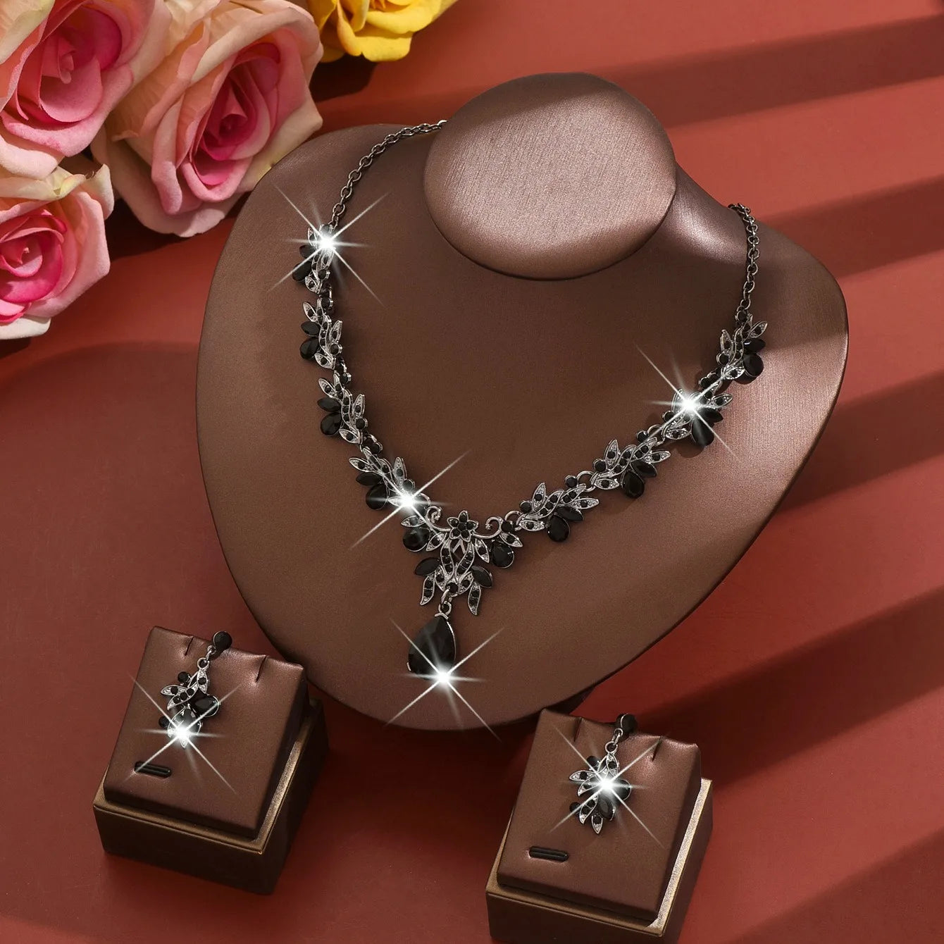 Fashion Necklace Sets for Women Waterdrop Collar Choker Necklace