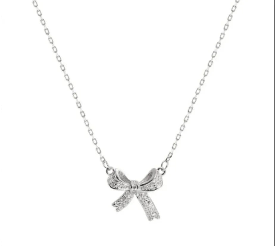 Exquisite Copper Inlaid Zirconia Bow Pendant Necklace for Women