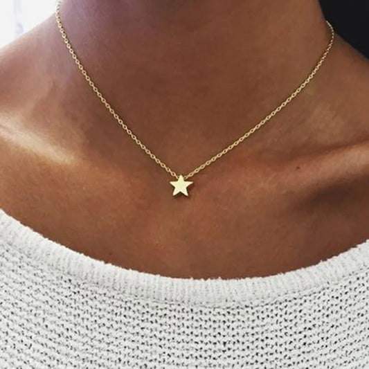 Simple Fashion Ladies Short Clavicle Necklace Fashion