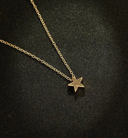 Simple Fashion Ladies Short Clavicle Necklace Fashion