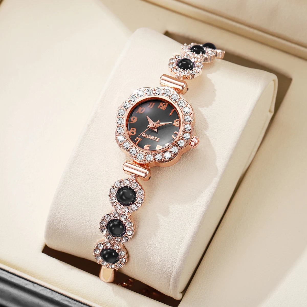 Elegant Rhinestone Bracelet Strap Women Watches Fashion