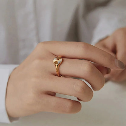 High Quality Wave Rings for Women Minimalist Dainty Rays