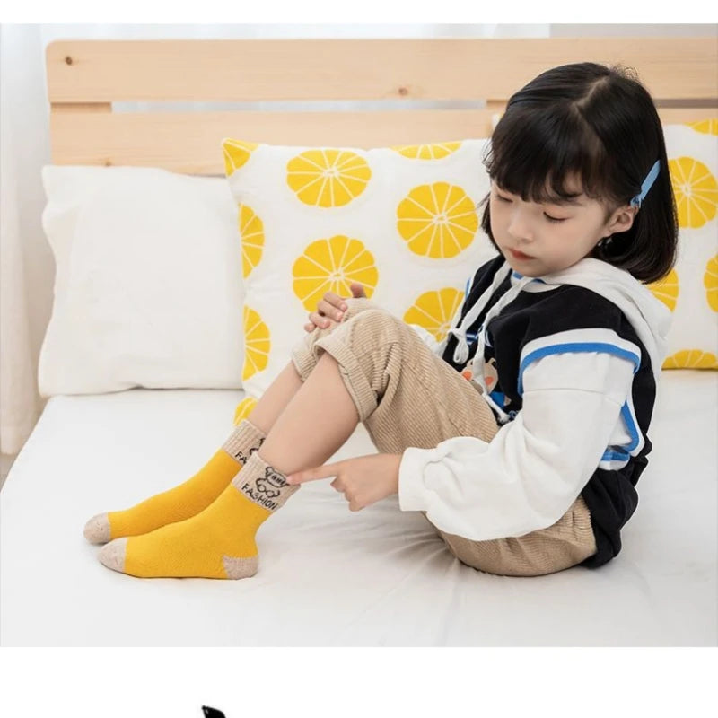 Baby Floor Socks with Cartoon Animal Bear Pattern, Adhesive