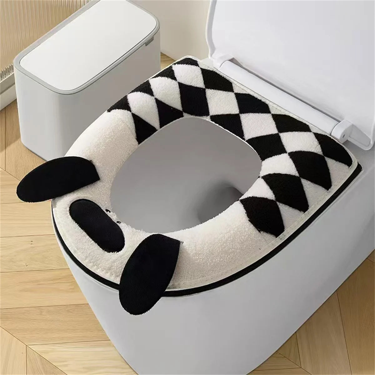 New autumn and winter home cartoon toilet cover plus