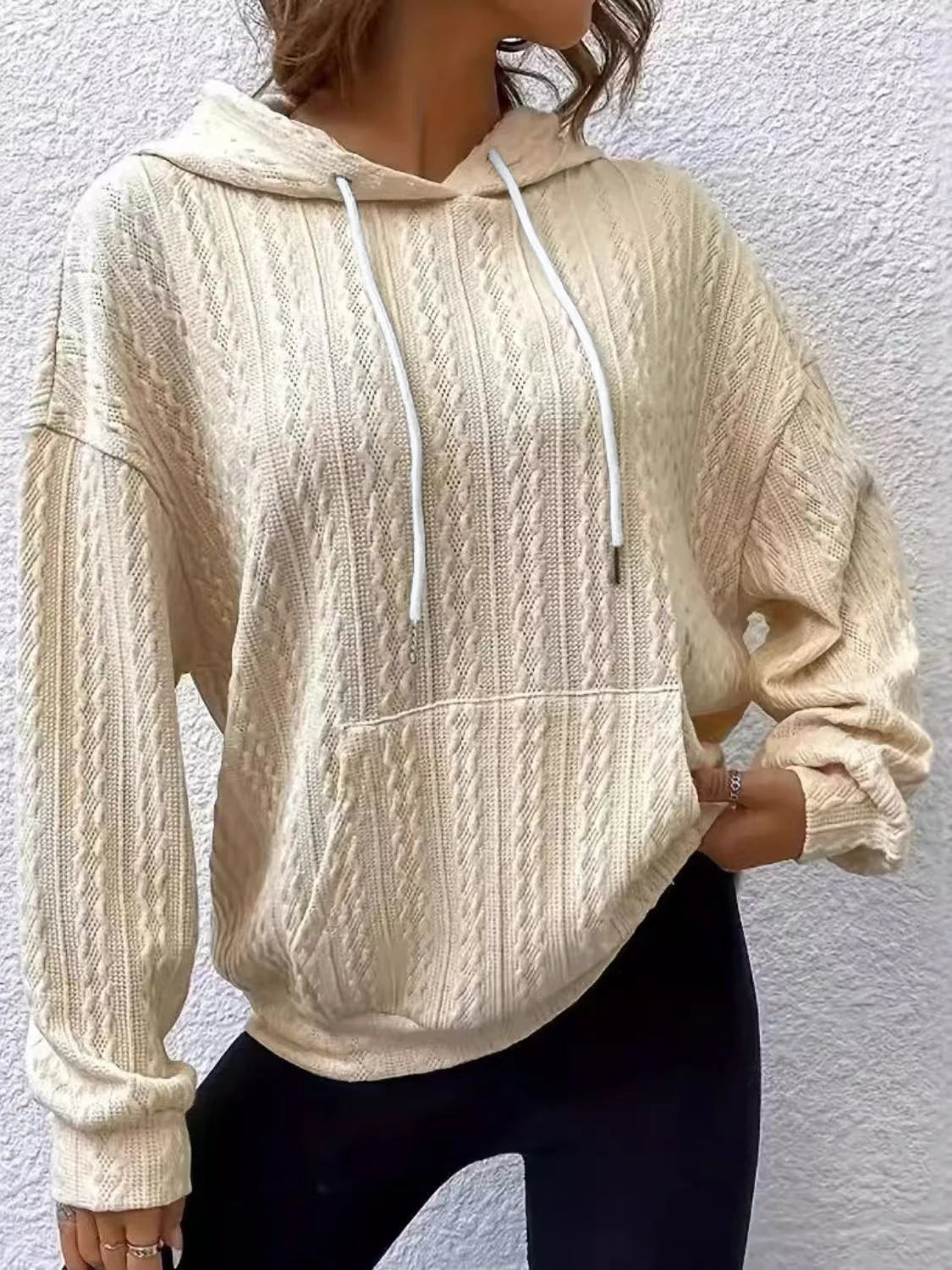 Women's knitted sweater hooded kangaroo pocket sweatshirt
