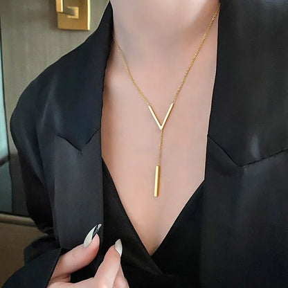 Simple V-shaped Long Sexy Clavicle Necklace Gold Color Long