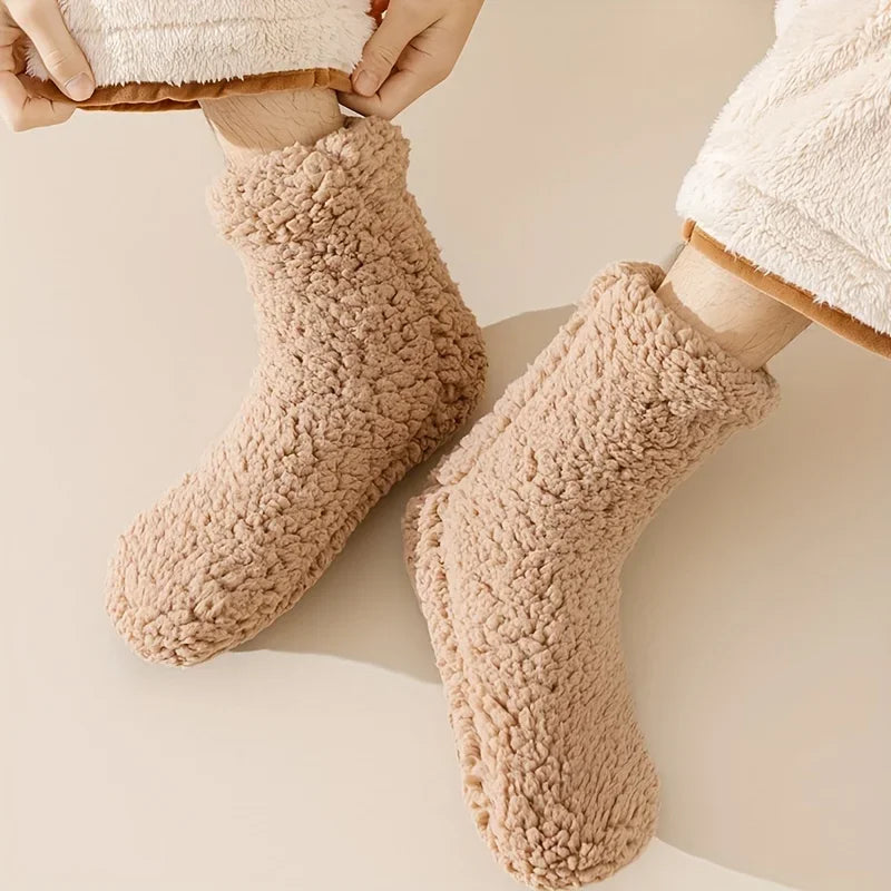 CZHIYAO Winter Velvet Socks with Super Thick Insulation, Anti-Slip