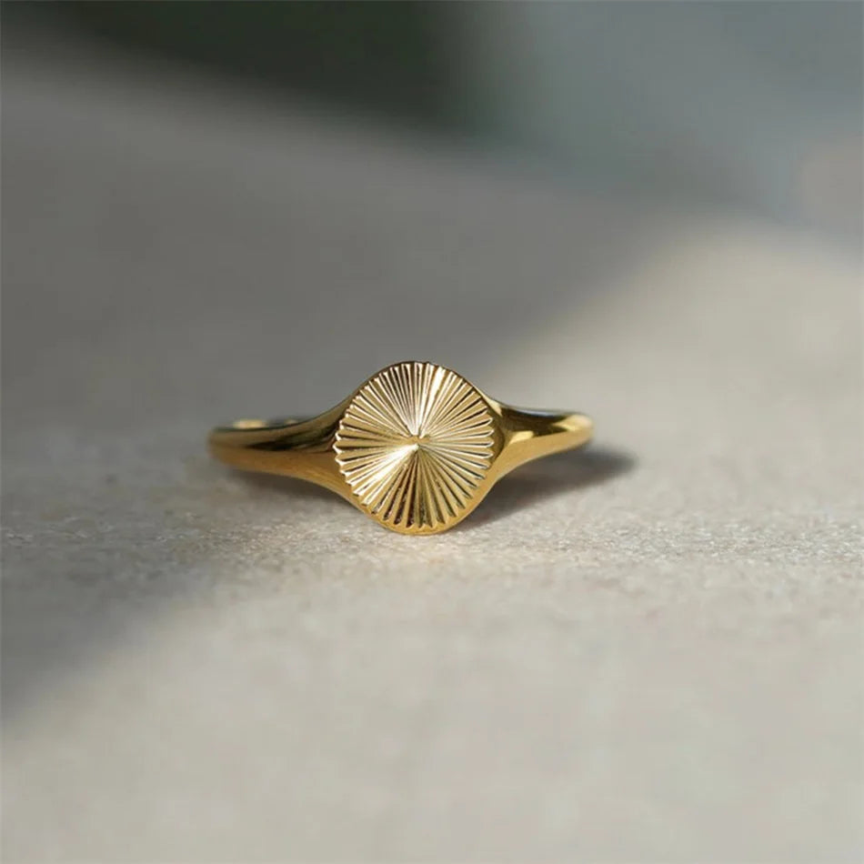 High Quality Wave Rings for Women Minimalist Dainty Rays