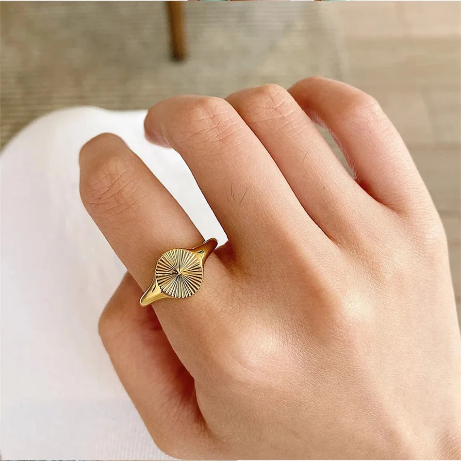 High Quality Wave Rings for Women Minimalist Dainty Rays