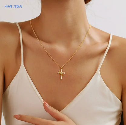 Cubic Zircon Rotatable Crown Cross Pendant Necklaces